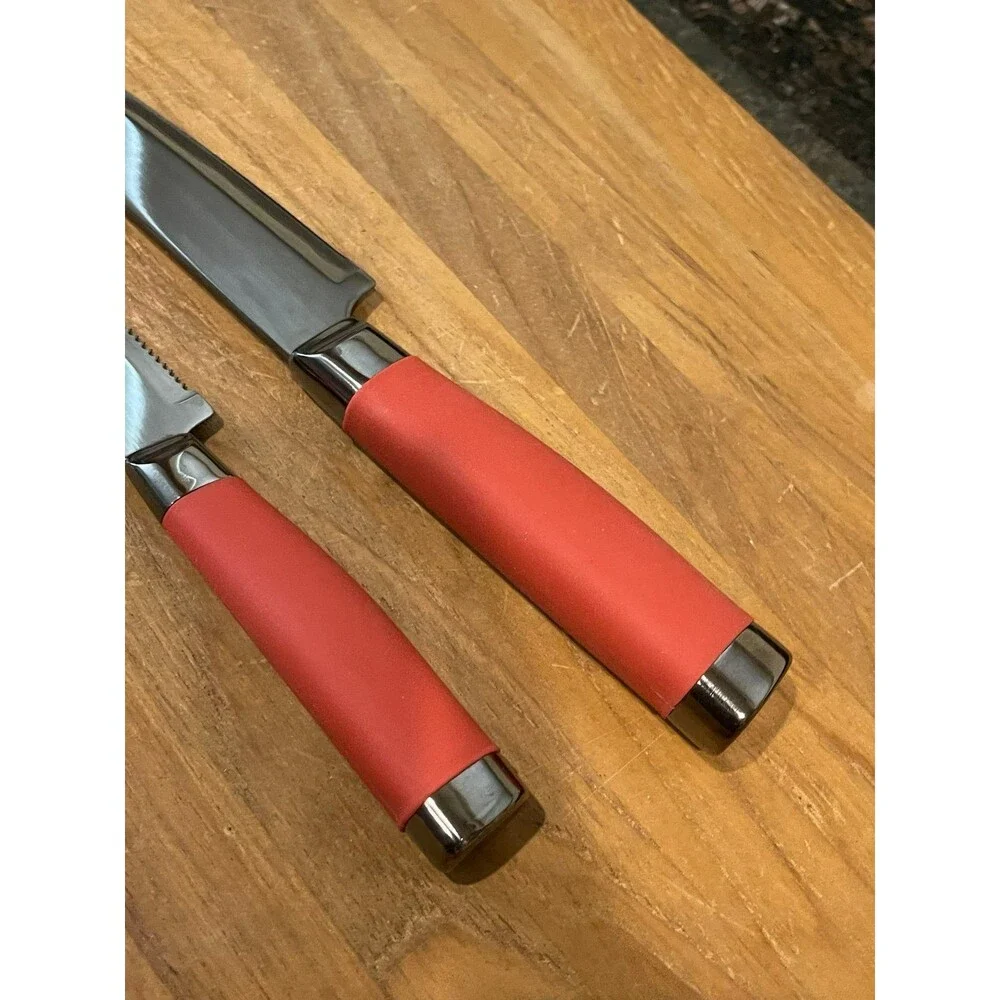 Tomodachi 2-Knife Set - Red Handles w/ Matching Sheaths